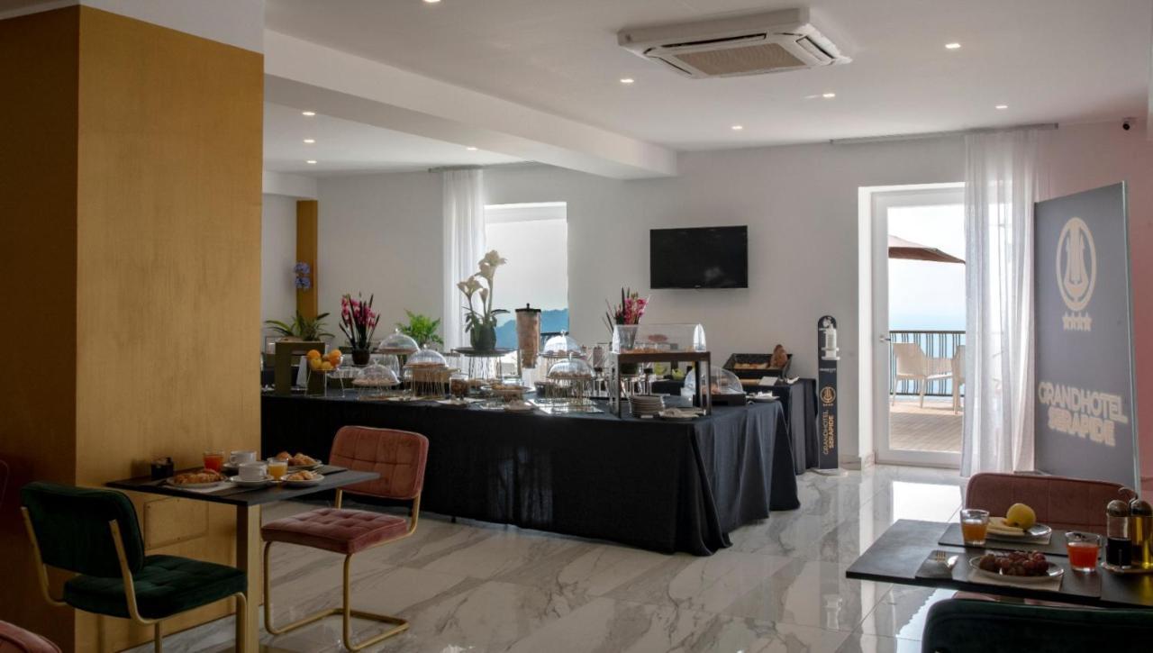 Grand Hotel Serapide Pozzuoli Exterior foto